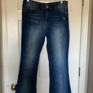 Women's Democracy AB Solutions Stretch Boot cut Jeans Size 14. Great Condition